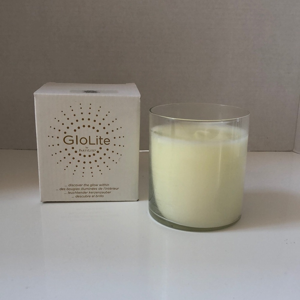 GloLite Scented Candle in Glass Holder